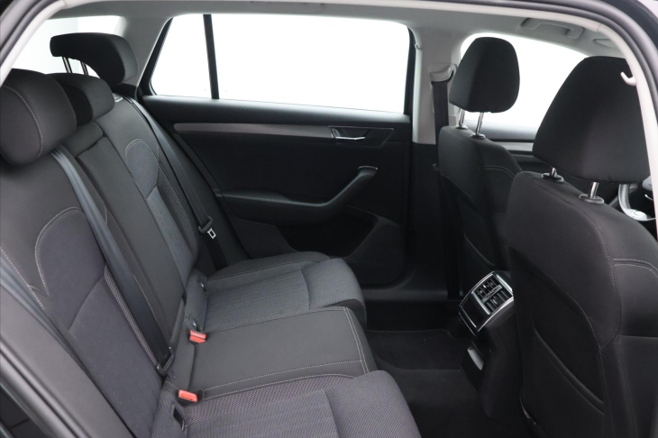 Škoda Superb 2,0 TDI 147kW DSG CZ Style DPH