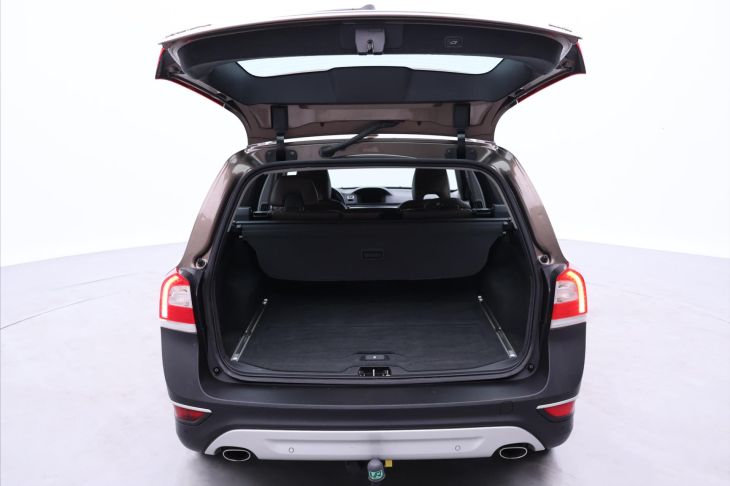 Volvo XC70 2,4 D4 133kW Aut. AWD Summum