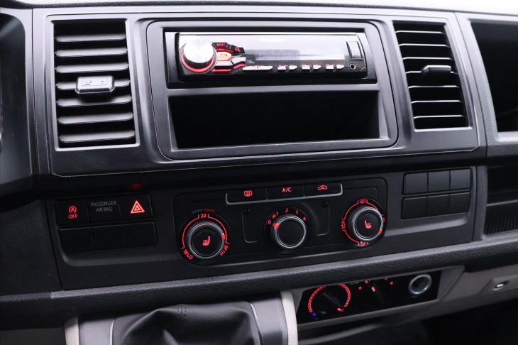 Volkswagen Transporter 2,0 TDI 110kW CZ 1.Maj LED DPH