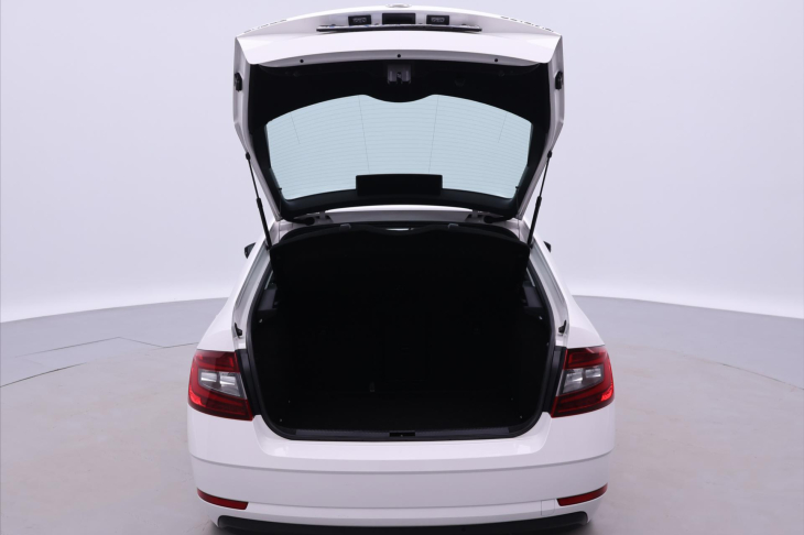 Škoda Octavia 1,6 TDI 81kW Style CZ