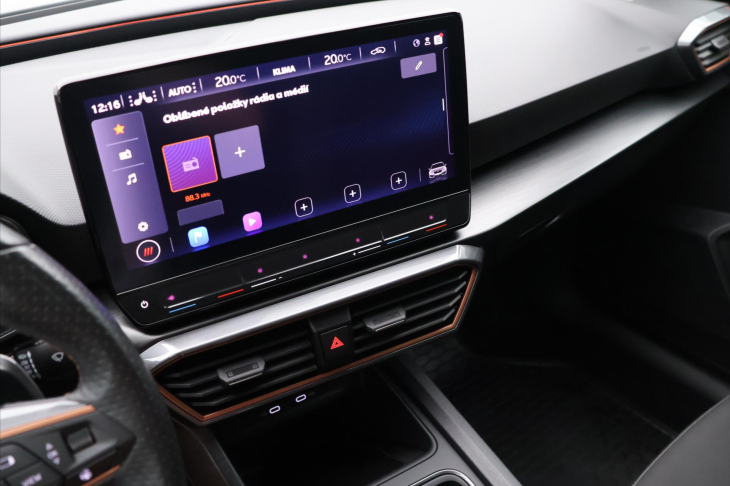 Cupra Leon 2,0 TSI 140 kW DSG ST CZ