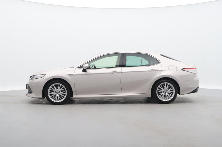 Toyota Camry 2.5 Hybrid 131kW Executive CZ