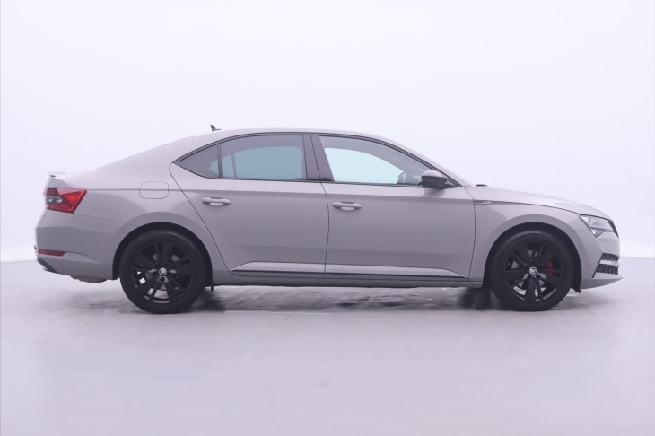 Škoda Superb 2,0 TSI 140kW DSG CZ Sportline