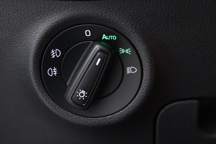 Škoda Kodiaq 2,0 TDI DSG 4x4 7-Míst Scout