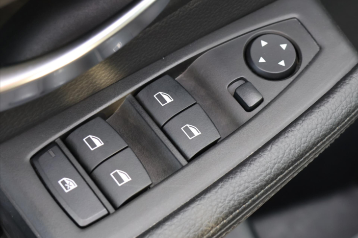 BMW Řada 2 1,5 216d Automat CZ Kůže LED