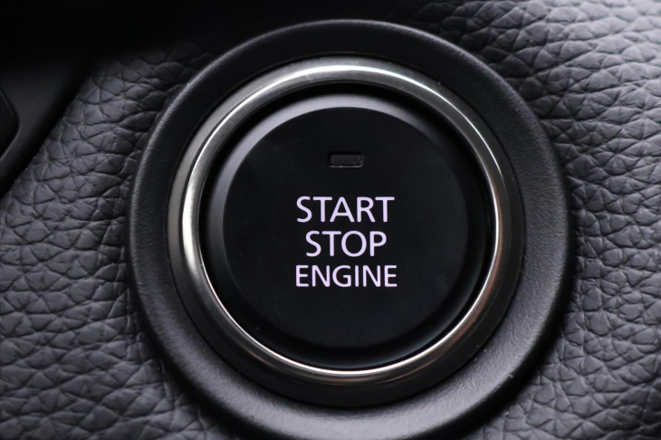 Mazda CX-60 3,3 D 187kW CZ Homura 1Maj DPH