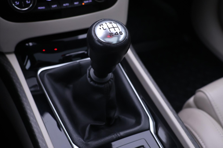 Peugeot 508 2,0 HDI 110kW CZ Allure DPH