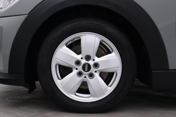 Mini Cooper 1,5 100kW CZ DPH LED