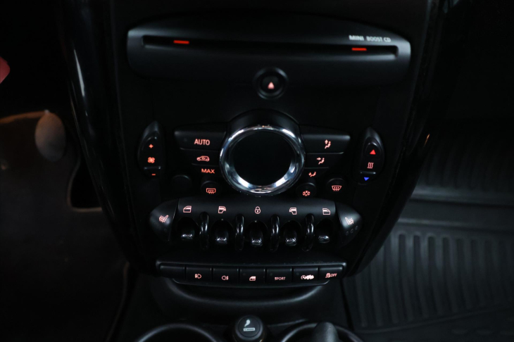Mini One 1,6 D Countryman Tempo Klima