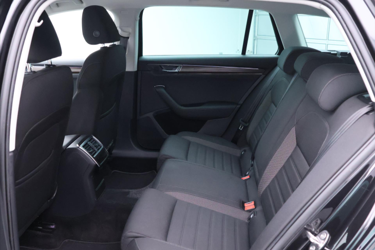 Škoda Superb 2,0 TDI 147kW 4x4 Scout DPH