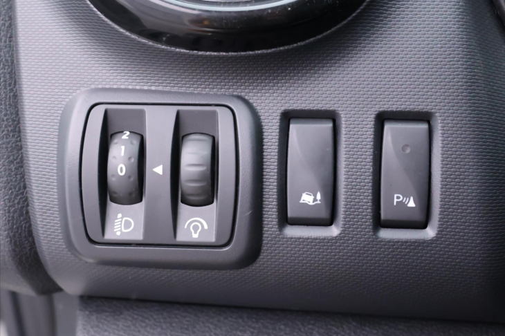 Renault Trafic 2,0 dCi 107kW 1.Maj CZ DPH