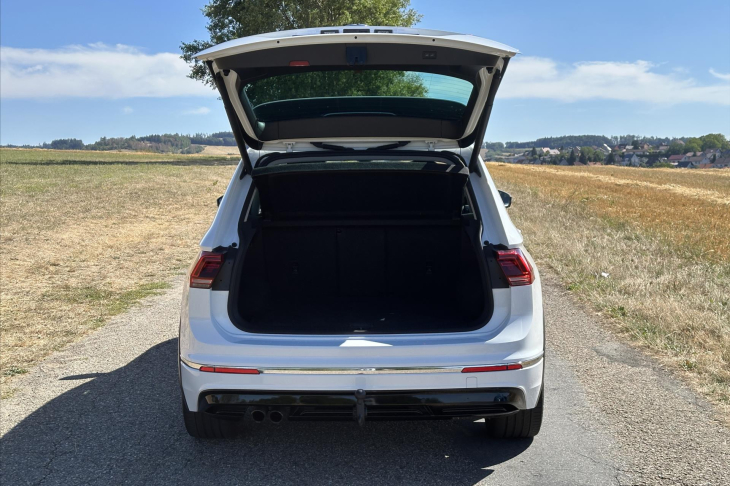 Volkswagen Tiguan 1,4 TSI DSG R-line matrix virtual