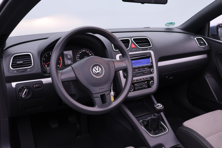 Volkswagen EOS 1,4 TSI 90kW Serv.Kniha