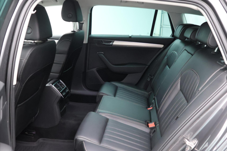 Škoda Superb 2,0 TDI 147kW 4x4 L&K
