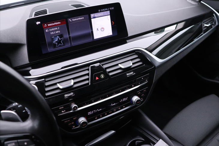 BMW Řada 5 2,0 520d 140 kW CZ DPH 1.Maj.