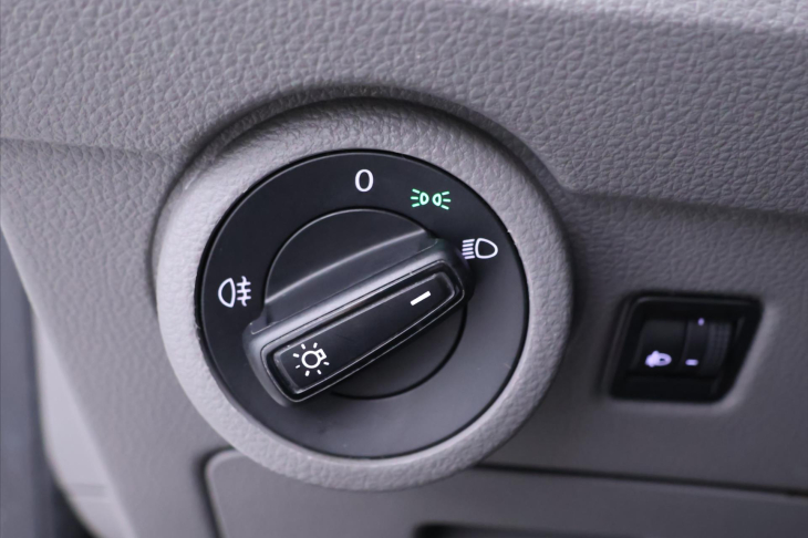 Volkswagen Transporter 2,0 TDI 110kW DSG 9-Míst CZ DPH