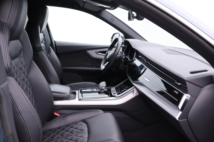Audi SQ8 4,0 TDI 320kW Quattro CZ DPH