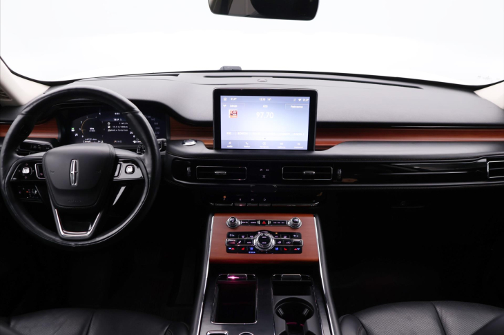 Lincoln Aviator 3,0 EvoBoost V6 AWD CZ