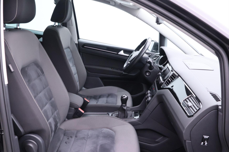 Volkswagen Golf Sportsvan 1,4 TSI 110kW Highline Xenon