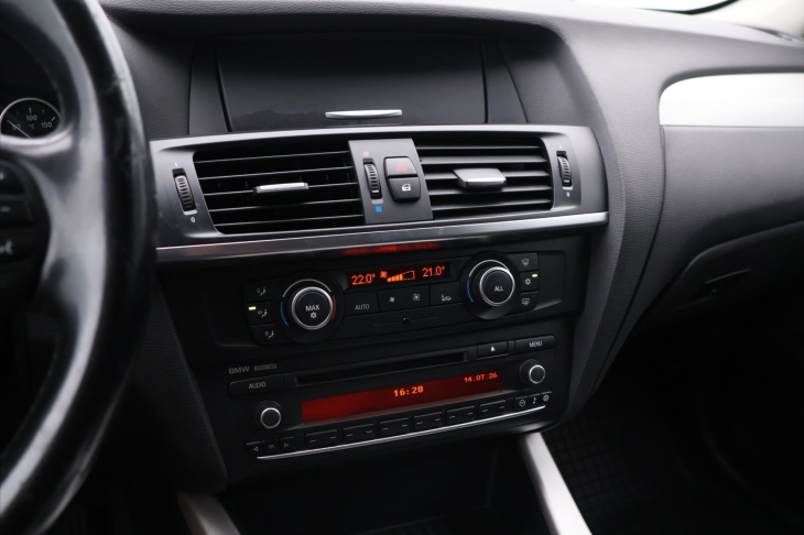 BMW X3 2,0 20d xD 135kW Aut. CZ Tažné