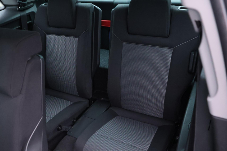 Opel Zafira 1,8 i 103kW Automat 7-Míst