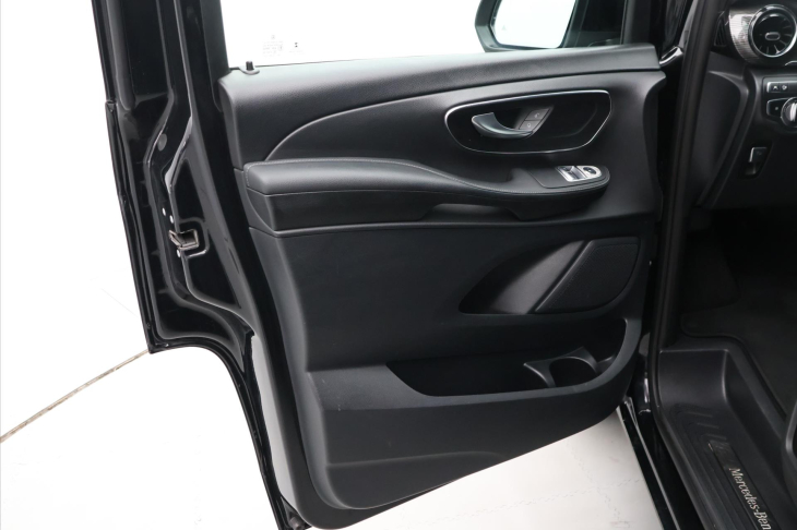 Mercedes-Benz Třídy V 2.0 250d Aut. Avantgarde XL LED