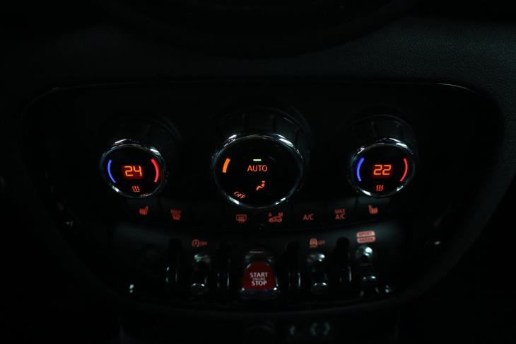 Mini Cooper 2,0 JCW ALL4 170kW H&K Aut
