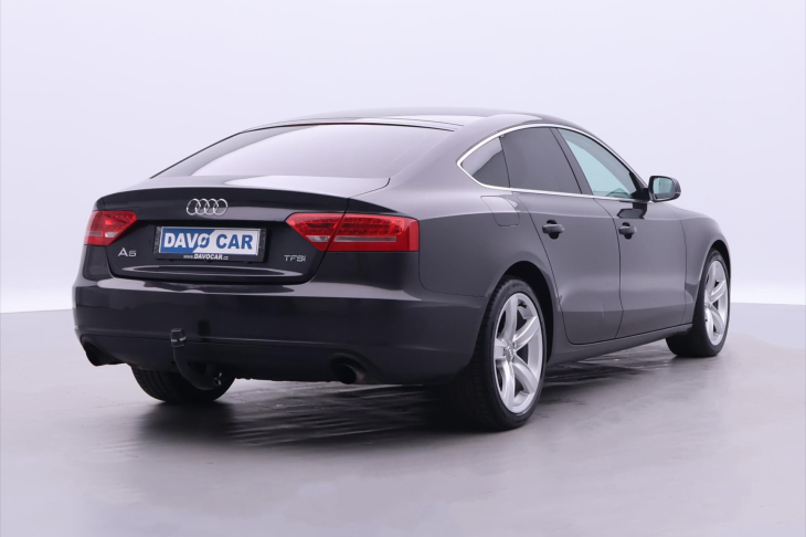 Audi A5 2,0 TFSI 132kW Xenon 1.Maj
