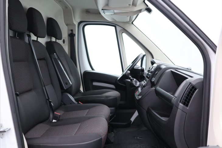 Peugeot Boxer 2,2 HDI 103 kW L4H2 DPH 1.Maj