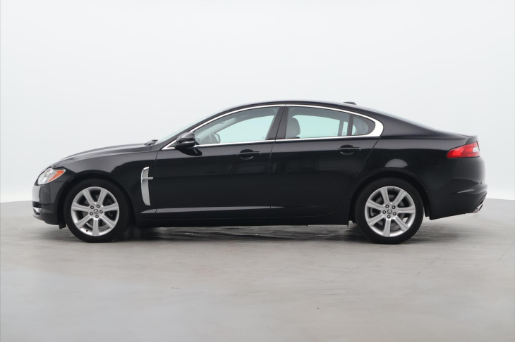 Jaguar XF 3,0 D 155kW Luxury