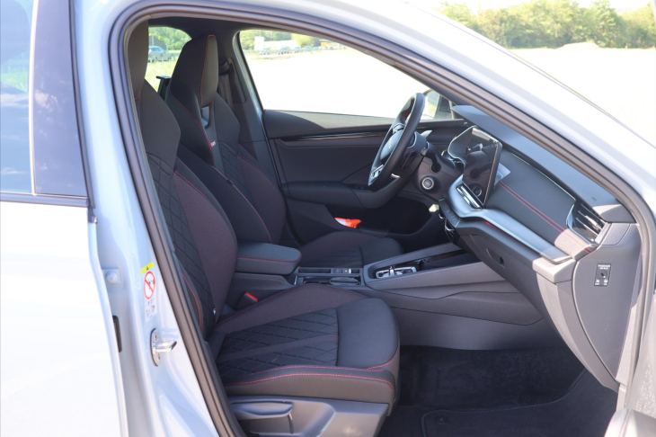 Škoda Octavia 2,0 TSI 195kW DSG RS DPH 1.Maj