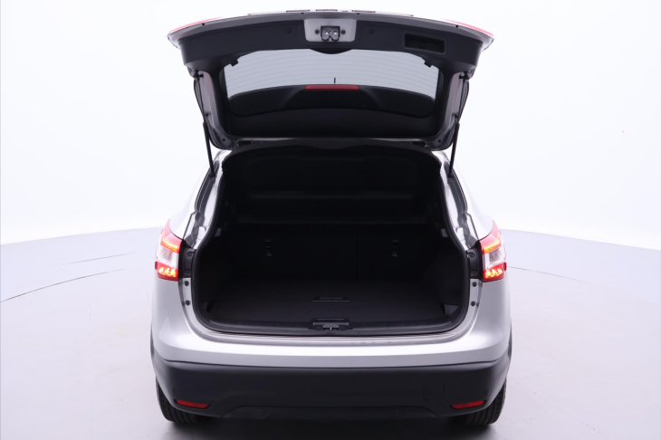 Nissan Qashqai 1,2 DiG-T 85kW Tekna Panorama