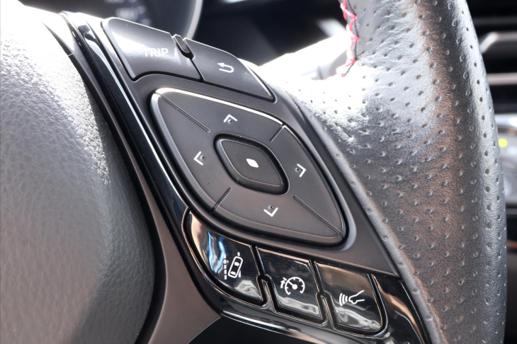 Toyota C-HR 2,0 Hybrid 112kW GR Sport CZ