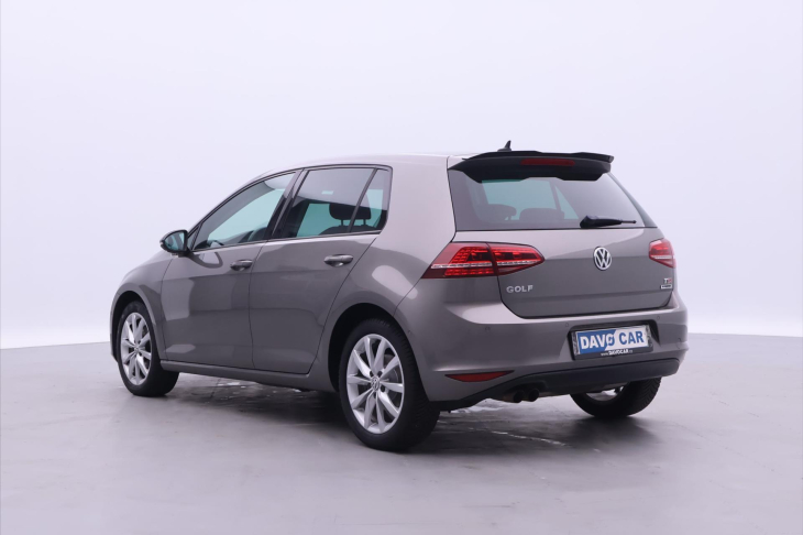 Volkswagen Golf 1,4 TSI 110kW Highline Navi
