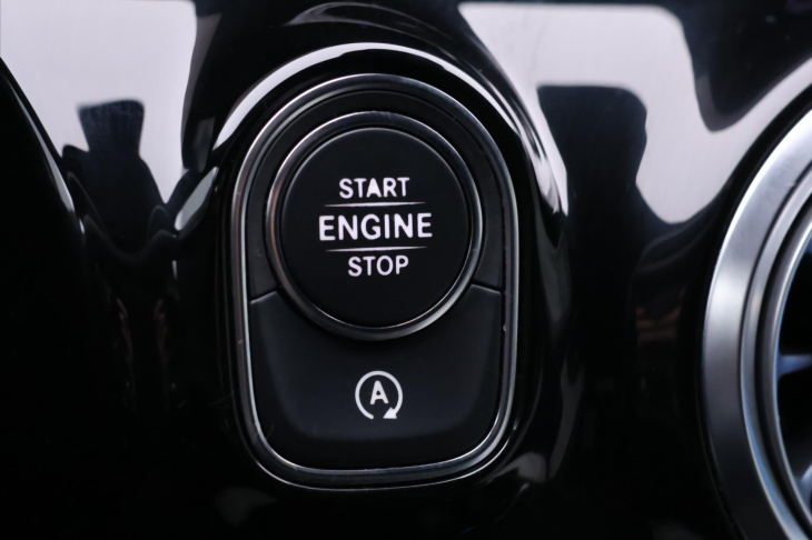 Mercedes-Benz Třídy A 1,3 200 120kW Aut. CZ kůže DPH