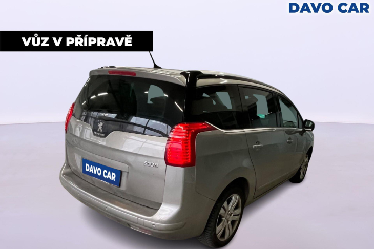 Peugeot 5008 1,6 HDI 120k CZ Allure 7-Míst