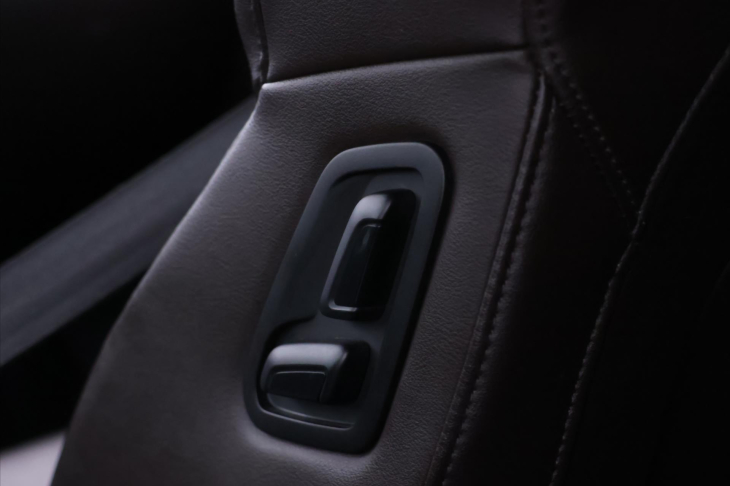 Škoda Superb 2,0 TDI 140kW 4x4 DSG CZ L&K