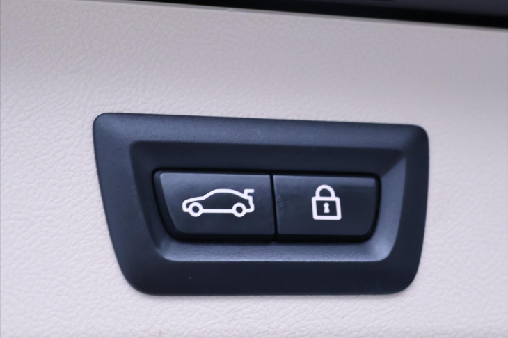BMW Řada 5 2,0 520d Luxury Line CZ DPH
