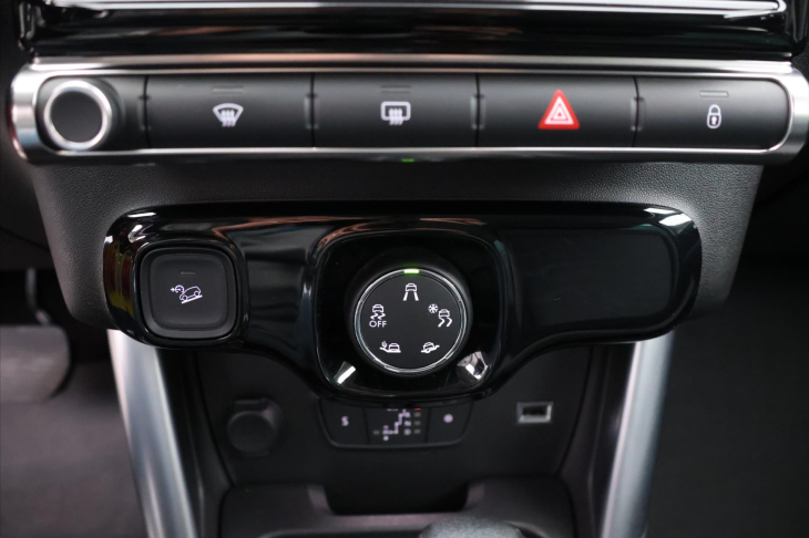 Citroën C3 Aircross 1,2 81kW Shine Aut.klima CZ