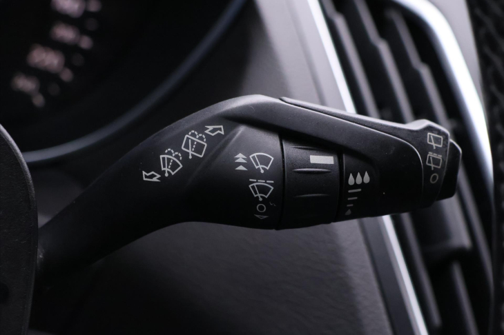 Ford Grand C-MAX 2,0 TDCI 110kW 7-Míst 1.Maj