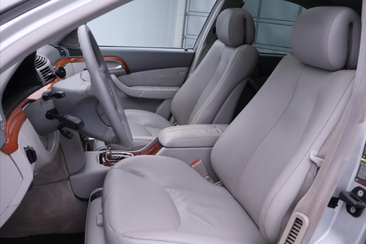 Mercedes-Benz Třídy S 3,2 320 CDI 150kW Měchy