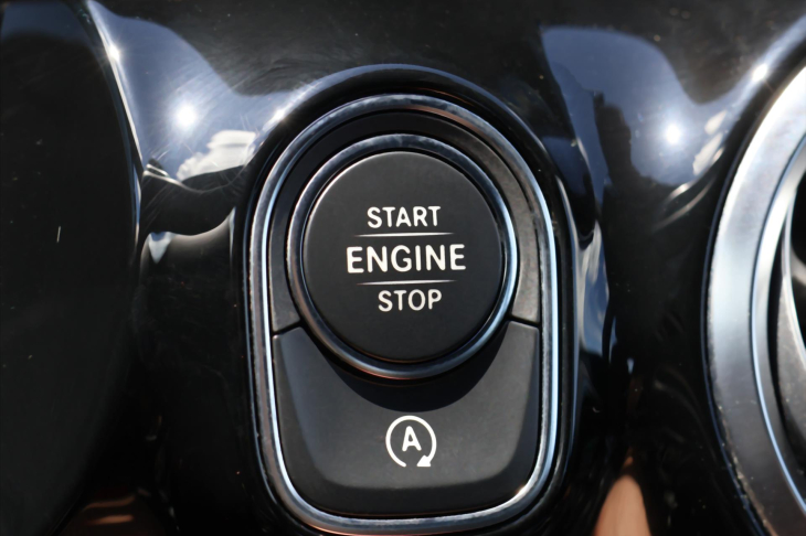 Mercedes-Benz Třídy B 2,0 200d 110kW Aut. LED CZ