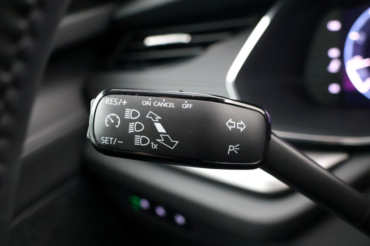 Škoda Octavia 2,0 TDI 85kW Ambition CZ DPH