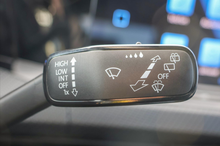 Volkswagen Golf 2,0 235kW 4Motion CZ záruka