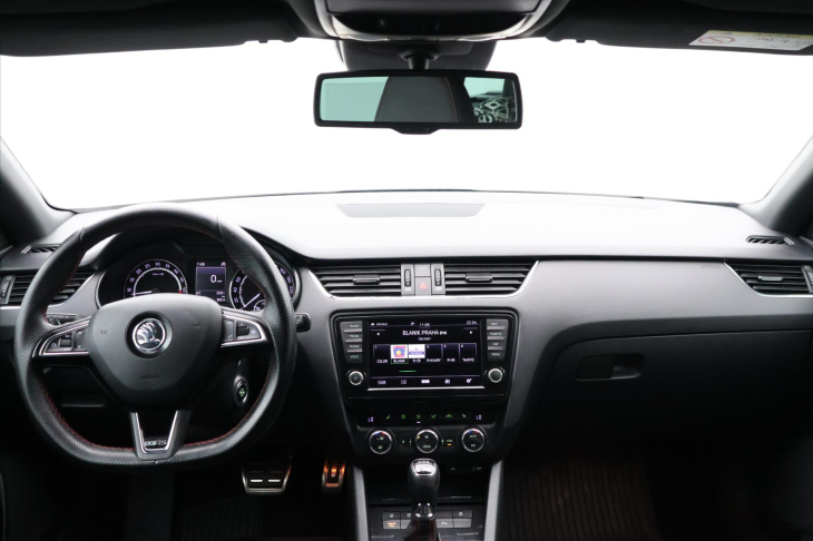 Škoda Octavia 2,0 TDI 135kW DSG RS Webasto