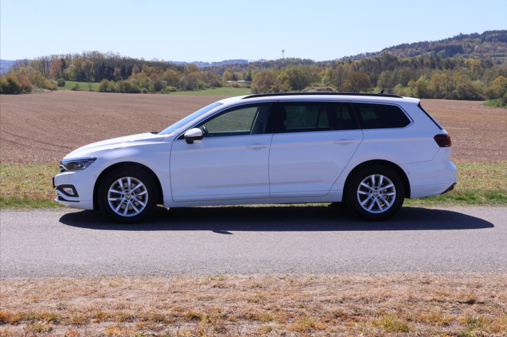 Volkswagen Passat 2,0 TDI 110kW DSG Matrix DPH