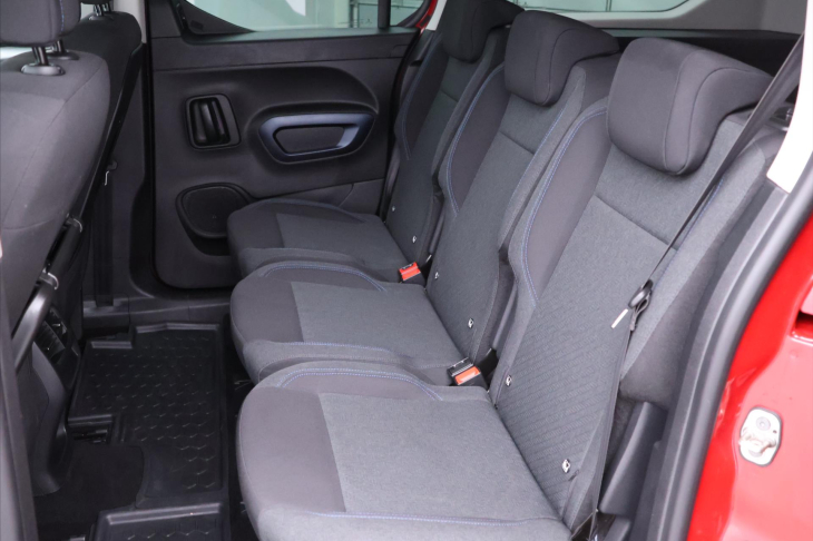 Peugeot Rifter 1,5 BlueHDI 96kW Long CZ DPH