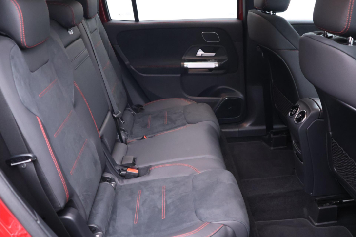 Mercedes-Benz GLB 2,0 200d 4Matic AMG Premium