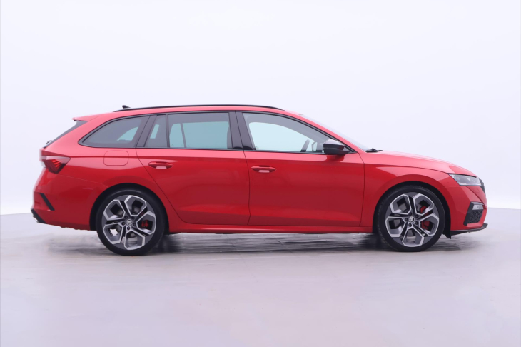 Škoda Octavia 2,0 TSI RS DSG 1.Maj CZ DPH