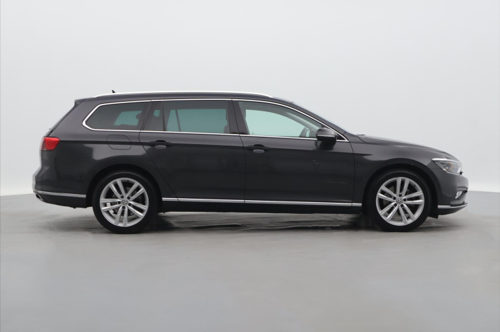 Volkswagen Passat 2,0 TDI 110kW DSG Elegance